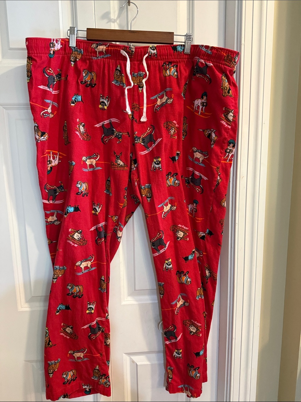 Unisex Red Dog-Print Pajama Pants - Cozy Drawstring Sleepwear